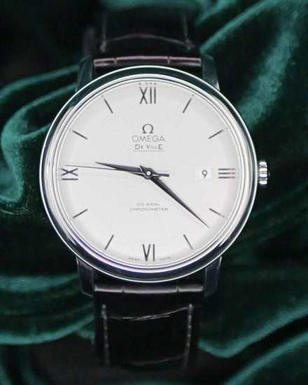 2014 Omega De Ville Prestige 39.5MM Silver Dial Leather Strap (424.13.40.20.02.001)