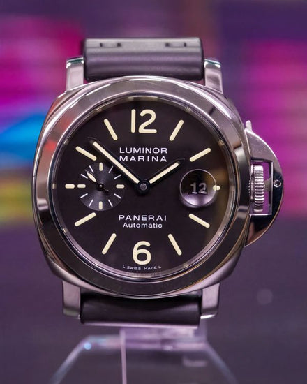 2015 Panerai Luminor 44MM Black Dial Rubber Strap (PAM00104)