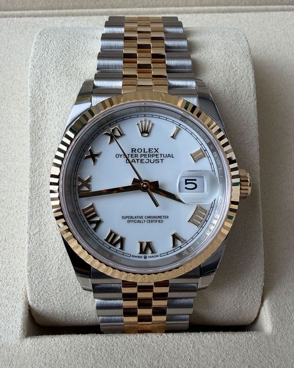 working Rolex Datejust (126233)