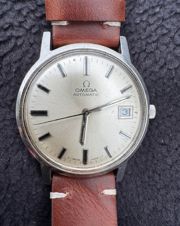 Omega Geneve Vintage 35MM Silver Dial Aftermarket Leather Strap (166.070)