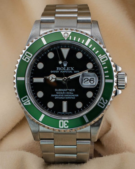 No Reserve - 2008 Rolex Submariner Date "Kermit" 40MM Black Dial Oyster Bracelet (16610LV)