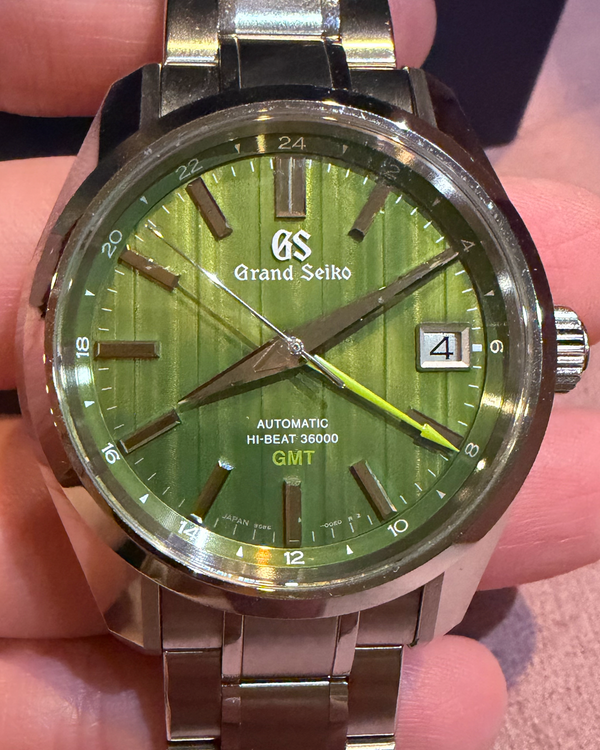 2024 Grand Seiko Heritage Collection "Bamboo" 40MM Green Dial Steel Bracelet (SBGJ259)