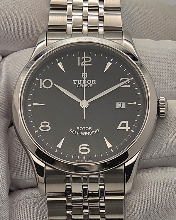 No Reserve- 2022 Tudor 1926 41MM Black Dial Steel Bracelet (91650)