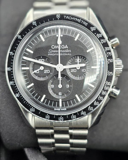 2022 Omega Speedmaster Professional Moonwatch 42MM Black Dial Steel Bracelet (310.30.42.50.01.001)