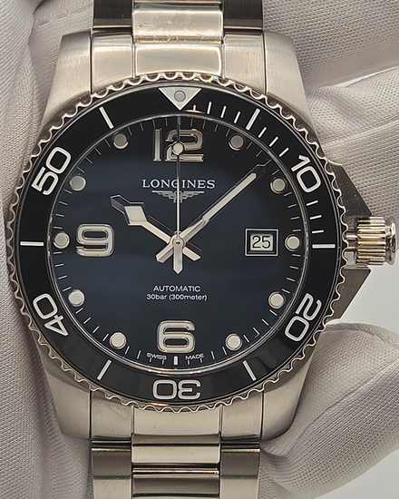 No Reserve - Longines HydroConquest 41MM Black Dial Steel Bracelet (L3.781.4.56.6)