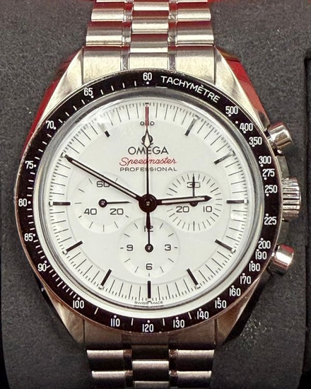 2025 Omega Speedmaster Professional Moonwatch 42MM White Dial Steel Bracelet (310.32.42.50.04.001)