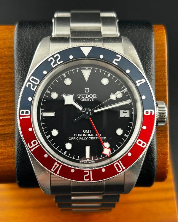 2021 Tudor Black Bay GMT "Pepsi" 41MM Black Dial Steel Bracelet (79830RB)