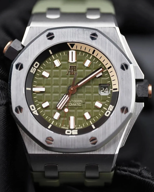 2022 Audemars Piguet Royal Oak Offshore 42MM Green Dial Rubber Strap (15720ST.OO.A052CA.01)