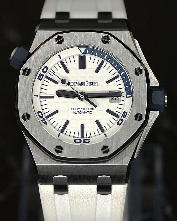 2020 Audemars Piguet Royal Oak Offshore Diver 42MM White Dial Rubber Strap (15710ST.OO.A002CA.02)