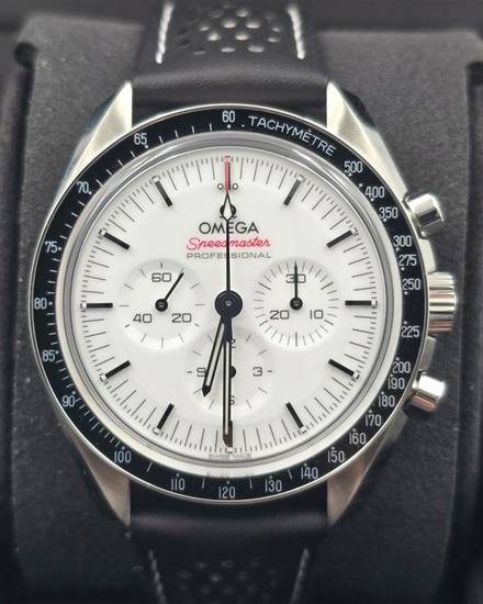 2025 Omega Speedmaster Professional Moonwatch 42MM White Dial Leather Strap (310.32.42.50.04.002)