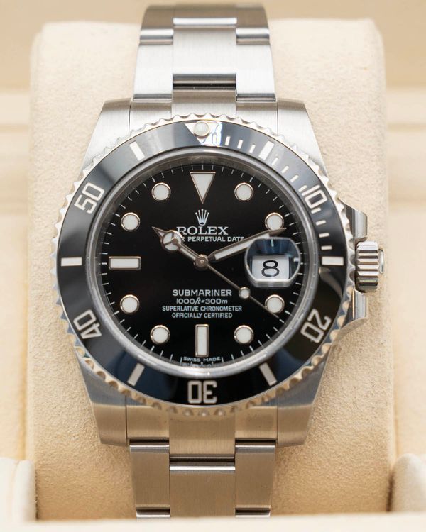 Rolex Submariner (116610LN)