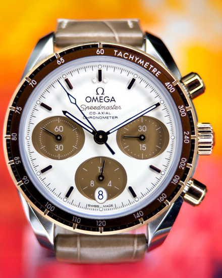 No Reserve - 2021 Omega Speedmaster 38MM Silver Dial Leather Strap (324.23.38.50.02.002)