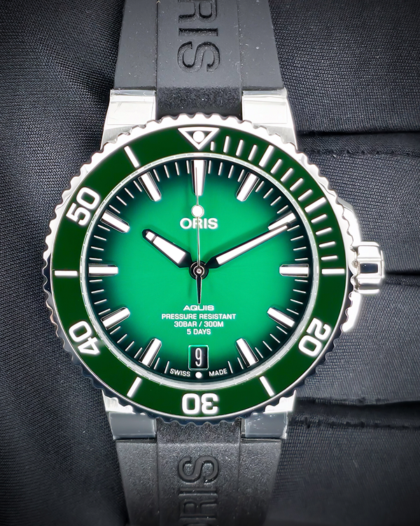 Oris Aquis Date (01 400 7763 4157-07 4 24 74EB)