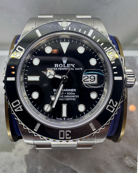 No Reserve - 2021 Rolex Submariner  Date 41MM Black Dial Oyster Bracelet (126610LN)