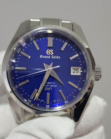 2022 Grand Seiko Heritage Collection GMT "Peacock" L.E. 40MM Blue Dial Steel Bracelet (SBGJ261)