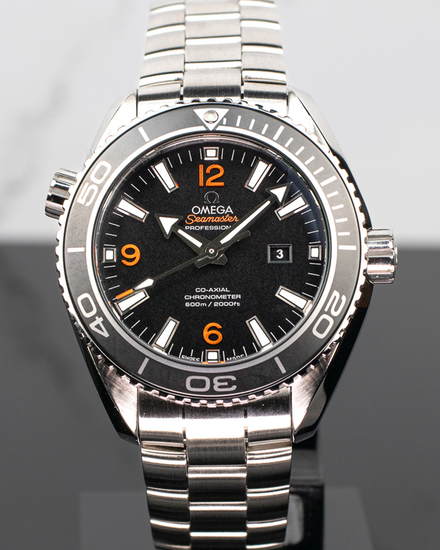 2019 Omega Seamaster Planet Ocean 600M 37.5MM Black Dial Steel Bracelet (232.30.38.20.01.002)