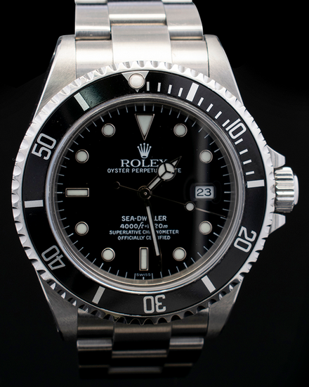 Rolex Sea-Dweller 4000 40MM Black Dial Oyster Bracelet (16600)