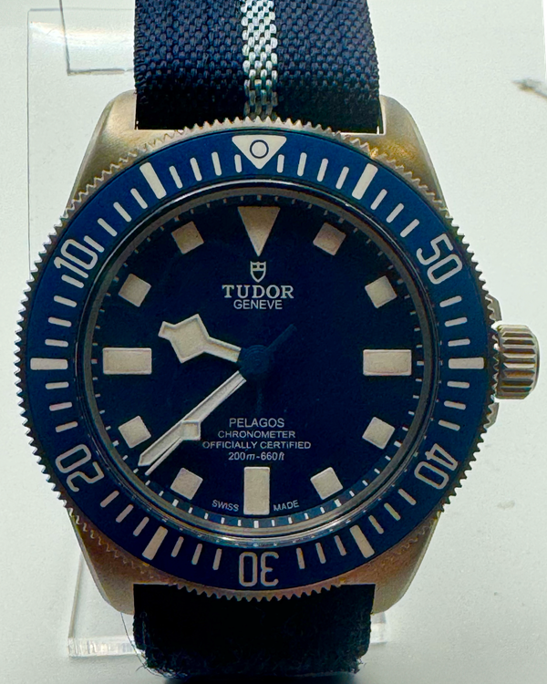 Tudor Pelagos (25707b/26)