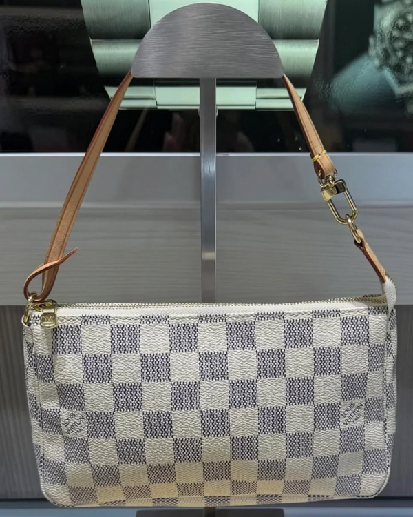2007 Louis Vuitton Accessories Damier Azur Pochette 8.5 x 5 x 1.5IN Leather Gold-Plated Steel Hardware Leather Strap (Damier Azur Pochette)