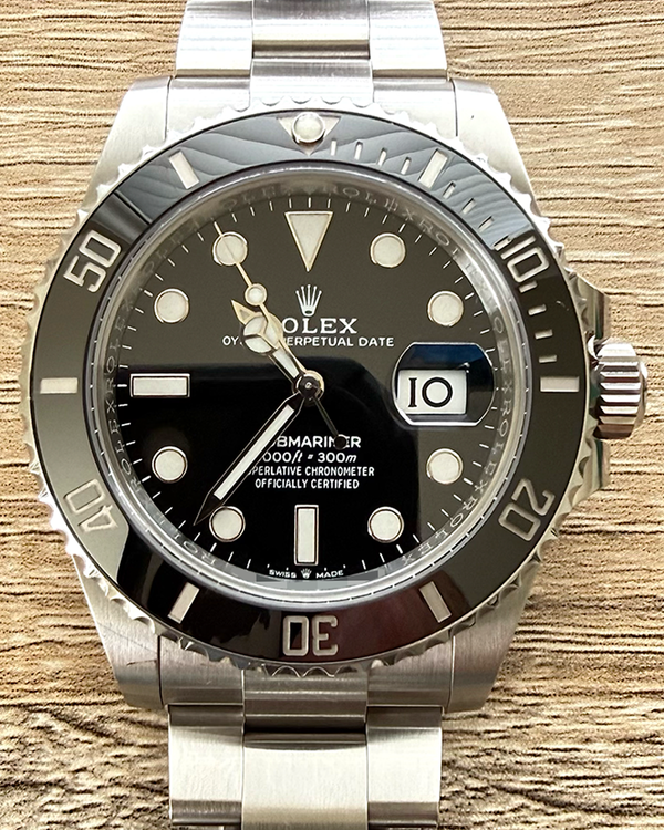 Rolex Submariner (126610LN)