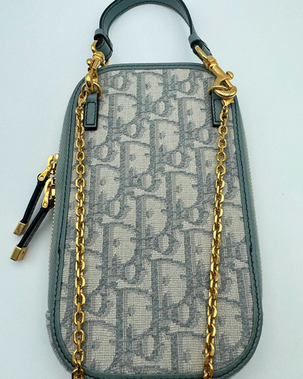 Dior 30 Montaigne Call'in Phone Holder 4.5 x 7 x 1IN Leather and Cotton Gold-Tone Hardware Chain Strap (S2114UTZQ)