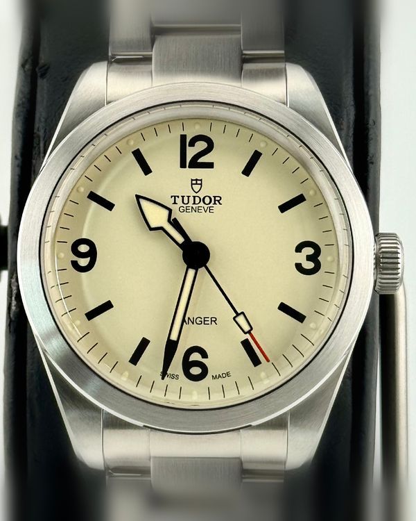 2026 Tudor Ranger 39MM Beige Dial Steel Bracelet (79950)