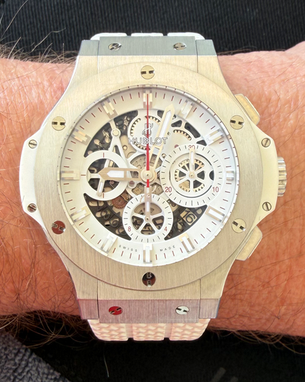 Hublot Big Bang Aero Bang "All White" L.E. 44MM Skeleton Dial Rubber Strap (311.SE.2113.VR.JDR.14)