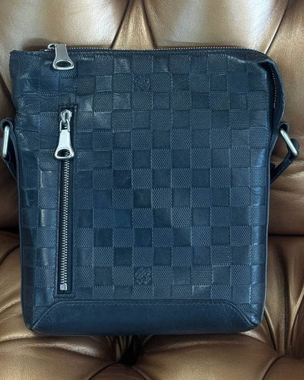 Louis Vuitton Accessories Discovery BB Damier Infini Messenger Bag 9.4 x 8.26IN Leather Steel Hardware Textile Strap (Damier Infini Messenger)