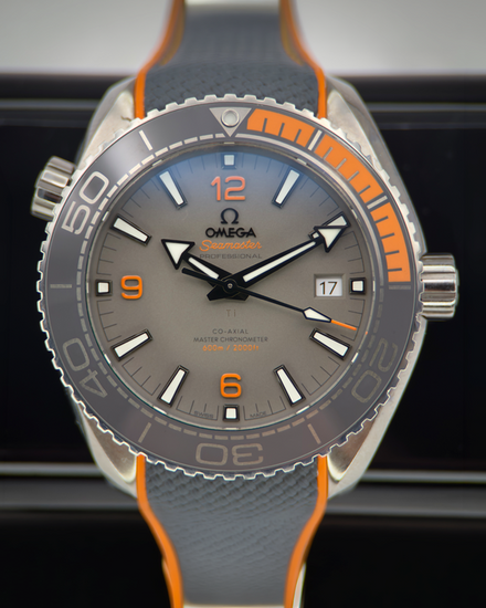 2021 Omega Seamaster Planet Ocean 600M 44MM Grey Dial Rubber Strap (215.92.44.21.99.001)