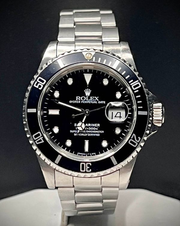 No Reserve - 1994 Rolex Submariner Date 40MM Black Dial Oyster Bracelet (16610)