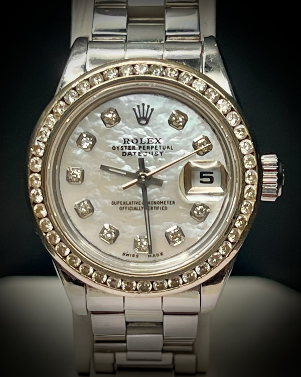 No Reserve- 2000 Rolex Oyster Perpetual Lady Date 26MM Mother of Pearl Dial Oyster Bracelet (79190)