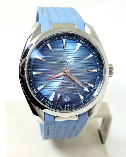2025 Omega Seamaster Aqua Terra 150M "Summer Blue" 41MM Blue Dial Rubber Strap (220.12.41.21.03.008)
