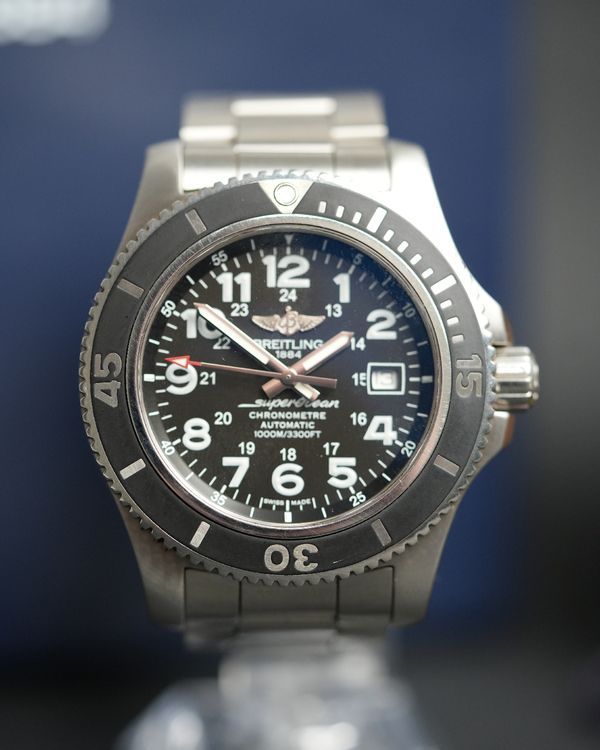 Breitling Superocean (A17392)