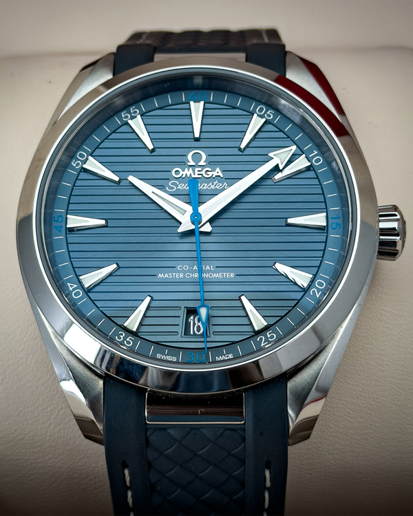 2017 Omega Seamaster Aqua Terra 150M 41MM Blue Dial Rubber Strap (220.12.41.21.03.002)
