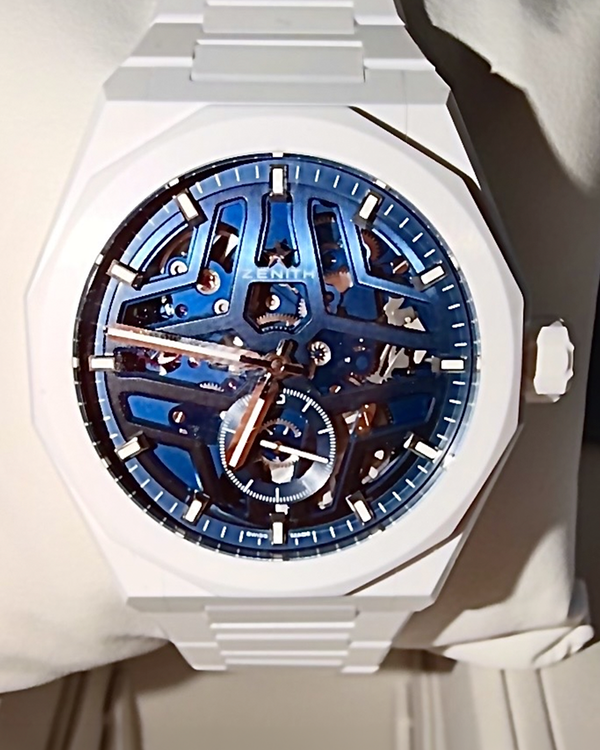 No Reserve - 2026 Zenith Defy Skyline White Ceramic 41MM Skeleton Dial Ceramic Bracelet (49.9301.3620/79.I001)