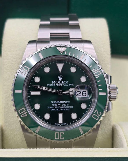 2013 Rolex Submariner Date "Hulk" 40MM Green Dial Oyster Bracelet (116610LV)