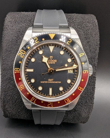 2025 Tudor Black Bay GMT "Coke" 39MM Black Dial Rubber Strap (7939G1A0NRU)