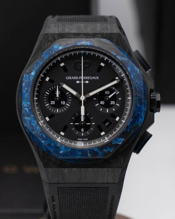 2022 Girard Perregaux Laureato Absolute Wired L.E. 44MM Black Dial Rubber Strap (81060-36-694-FH6A)