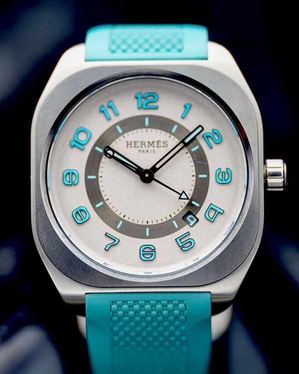 Hermès H08 39MM Silver Dial Rubber Strap (SP1.749)