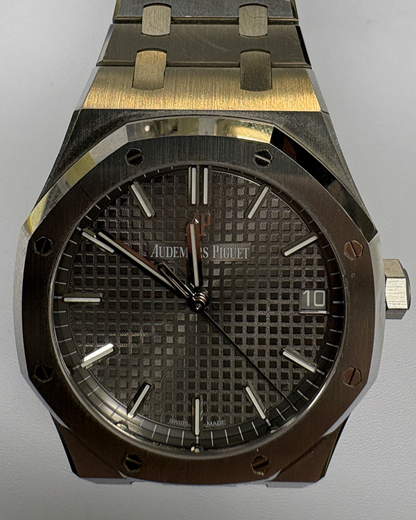 HOLD 2020 Audemars Piguet Royal Oak 41MM Rhodium Dial Steel Bracelet (15500ST)