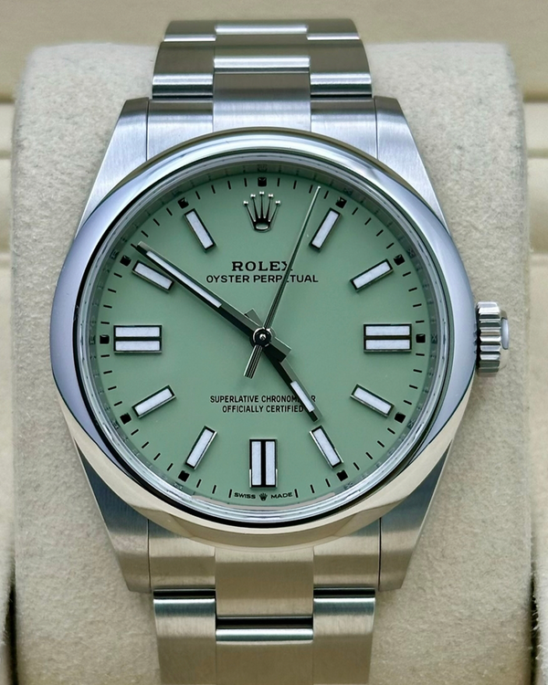 Rolex Oyster Perpetual (12165)