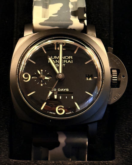 2014 Panerai Luminor 1950 10 Days GMT 44MM Black Dial Rubber Strap (PAM00335)