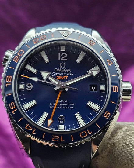 2021 Omega Seamaster Planet Ocean 600M "GoodPlanet" GMT 43.5MM Blue Dial Rubber Strap (232.32.44.22.03.001)