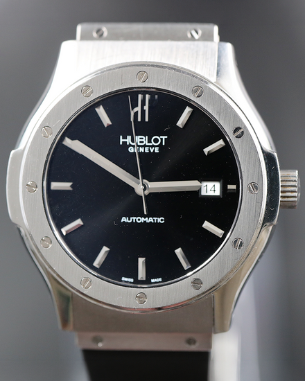 2007 Hublot Classic Fusion 41MM Black Dial Rubber Strap (1915.NE10.1)