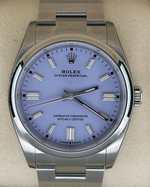 Rolex Oyster Perpetual (126000)
