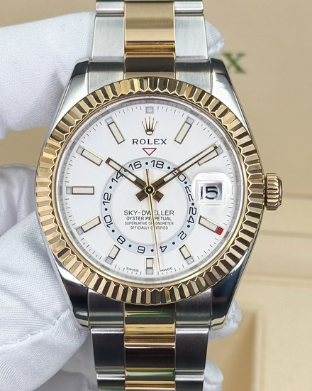 2020 Rolex Sky-Dweller 42MM White Dial Two-Tone Oyster Bracelet (326933)
