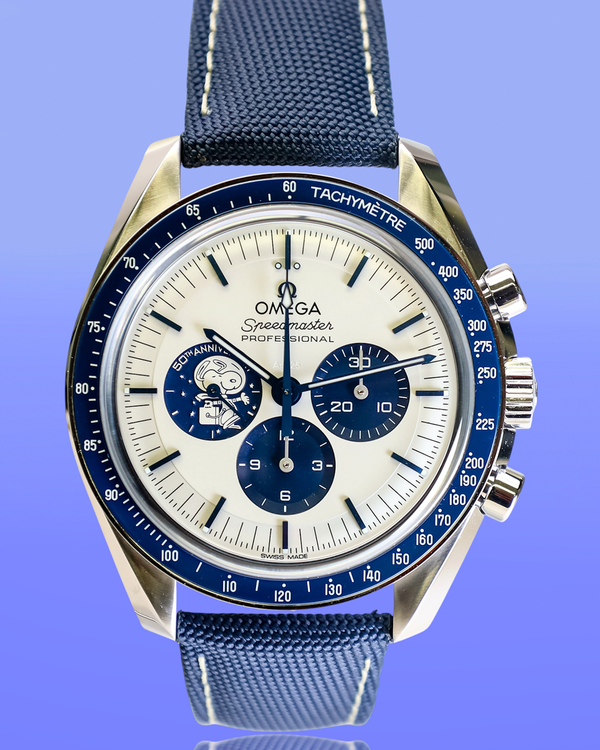 2026 Omega Speedmaster "Silver Snoopy Award" 42MM Silver Dial Textile Strap (310.32.42.50.02.001)