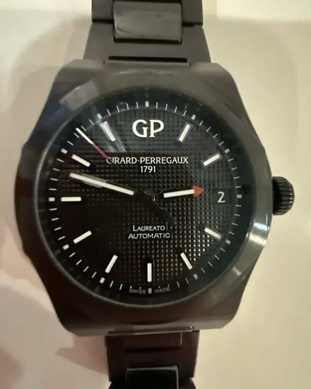 2022 Girard Perregaux Laureato 42MM Black Dial Ceramic Bracelet (81010-32-631-32A)