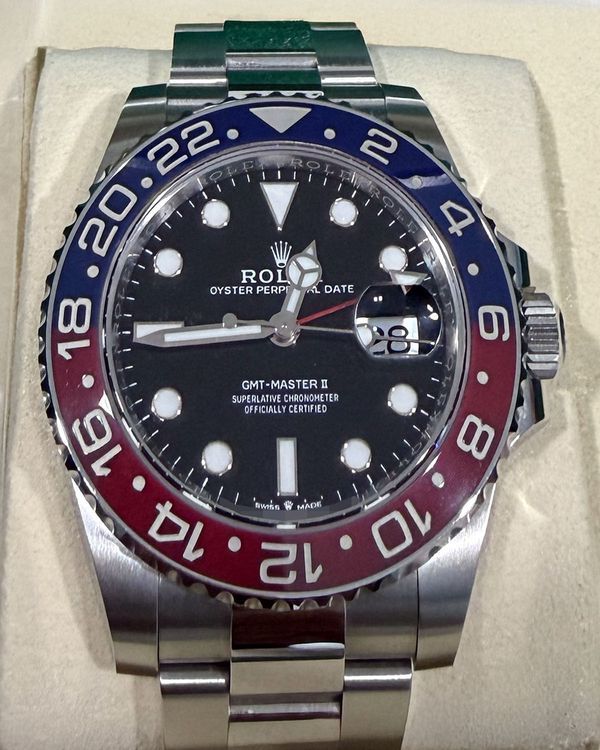 Rolex GMT-Master II (126710BLRO)