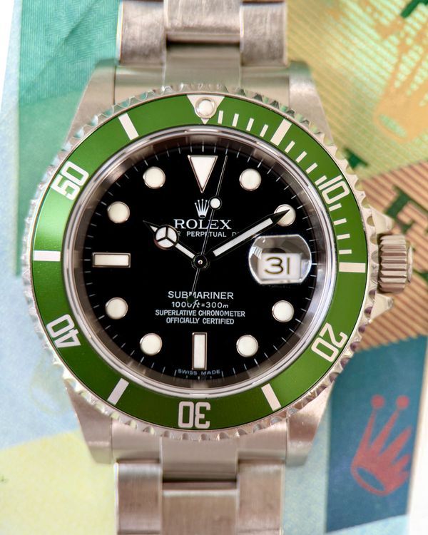 Rolex Submariner (16610LV)